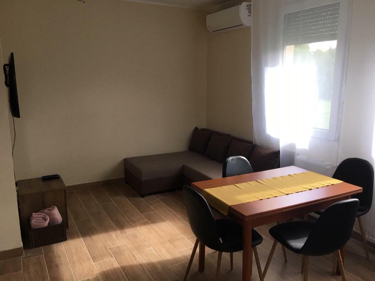 Konrad Apartman Villa Balatonmáriafürdő Екстериор снимка